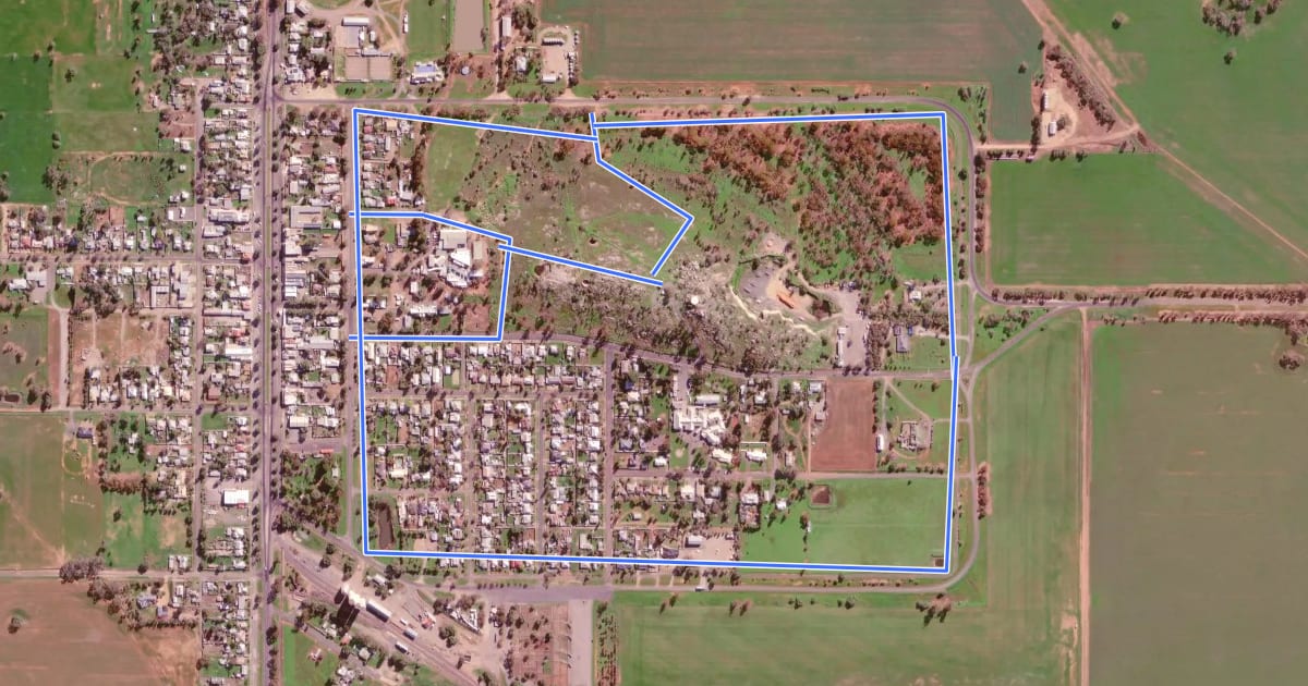 Маршрут Wycheproof Wetland Walking trail на спутниковом снимке