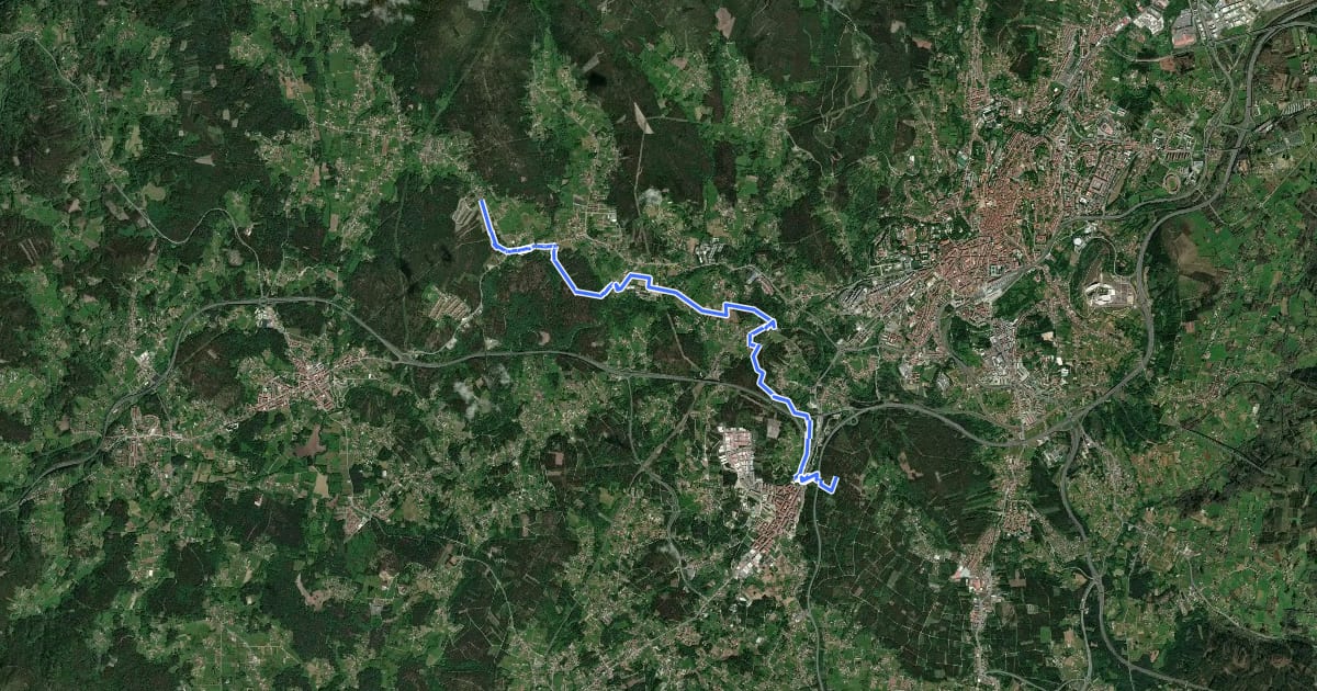 Маршрут Xiro Grande dos Montes 08 Portela de Villestro - Monte da Curuxeira на спутниковом снимке