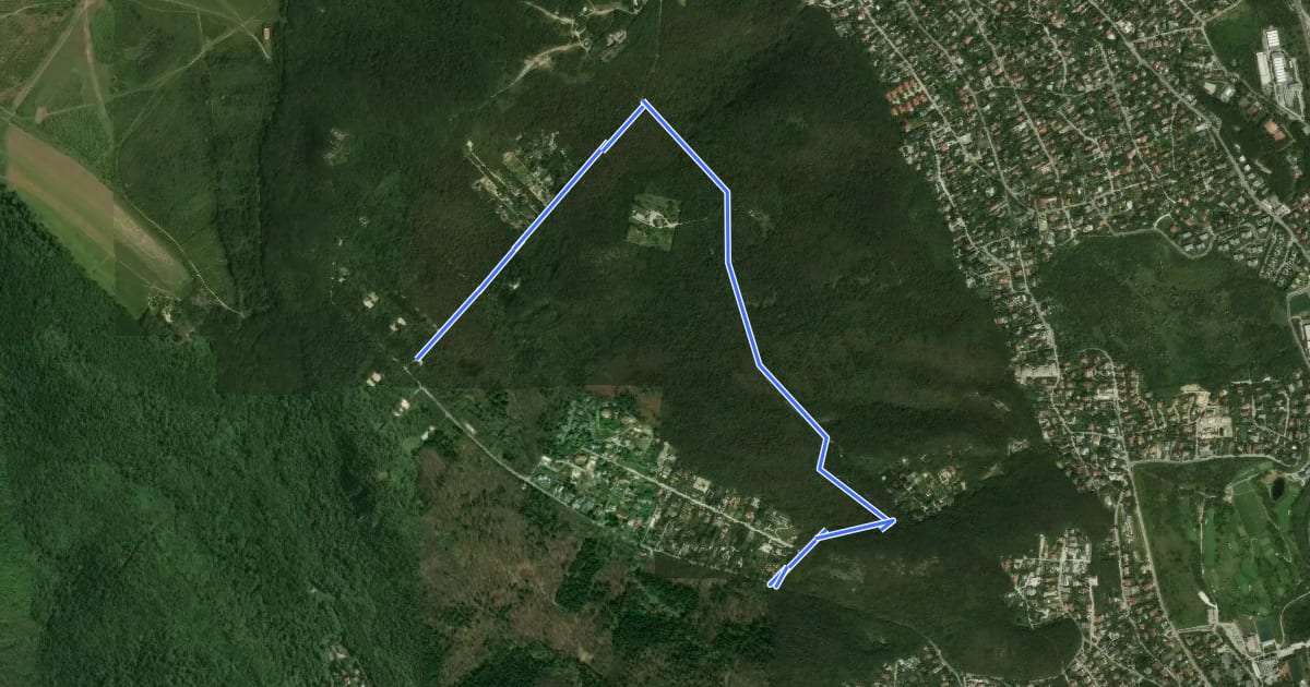 Маршрут Zöld MTB (Hármashatárhegy/Fenyőgyöngye–Hármashatár-hegy alja–Szépvölgyi dűlő) на спутниковом снимке