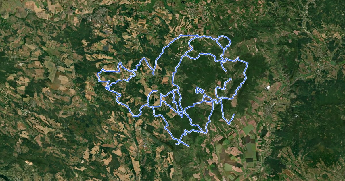 Маршрут Zöldút -Cserhát naturpark на спутниковом снимке