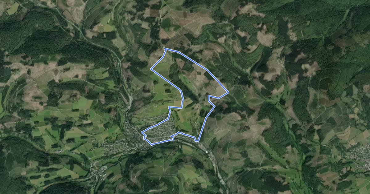Маршрут Züschener Mythen und Sagenweg - 7 km на спутниковом снимке