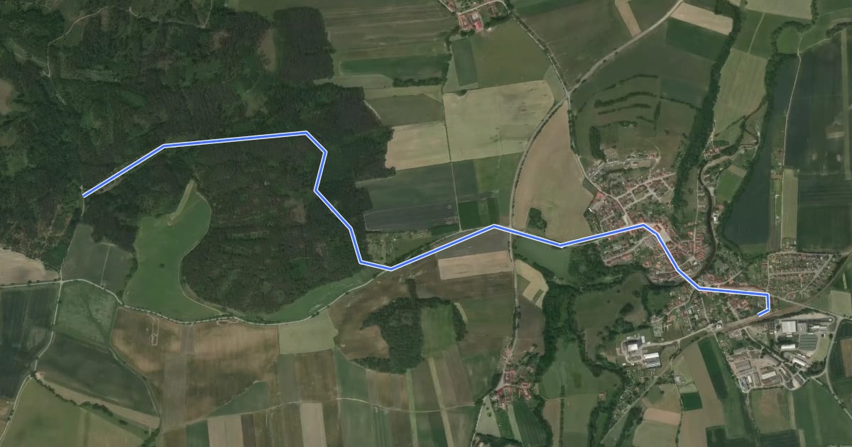 Маршрут [Z] Strunkovice nad Blanicí - Čarouše на спутниковом снимке