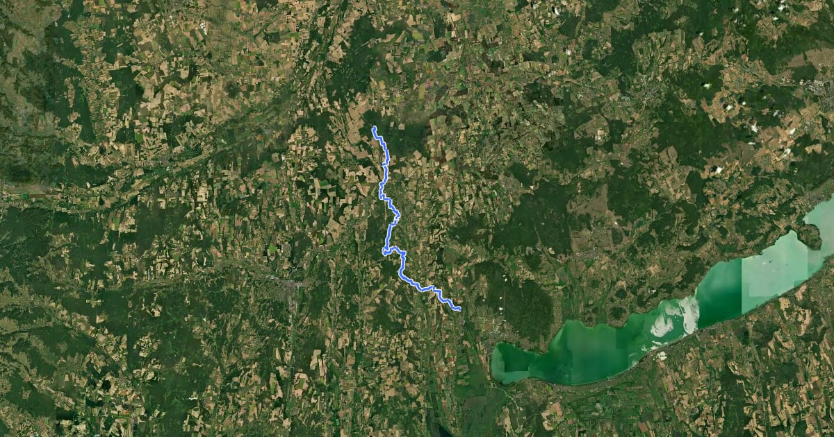 Маршрут Z (Szajki tavak - Batyk – Zalabér – Csáford – Hezerédi h. – Zalakoppány – Kallosd – Kehidakustány – Nemesbükk – Hévíz, OKT) на спутниковом снимке