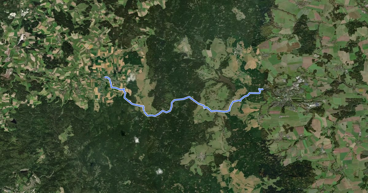 Маршрут Zlatá stezka Bärnau – Tachov на спутниковом снимке