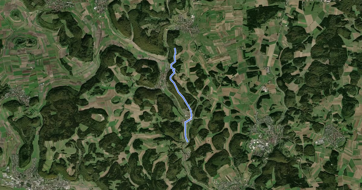 Маршрут Zugangsweg - Gemeindegrenze (Erpfingen) - Stetten u. H. - Hörschwag - Lauchertmühle (Brücke) на спутниковом снимке