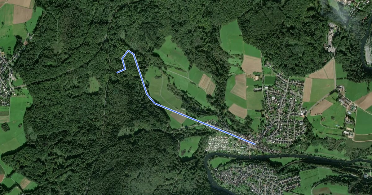 Маршрут Zugangsweg zum Lahnwanderweg (vom Dorfplatz Odersbach) на спутниковом снимке