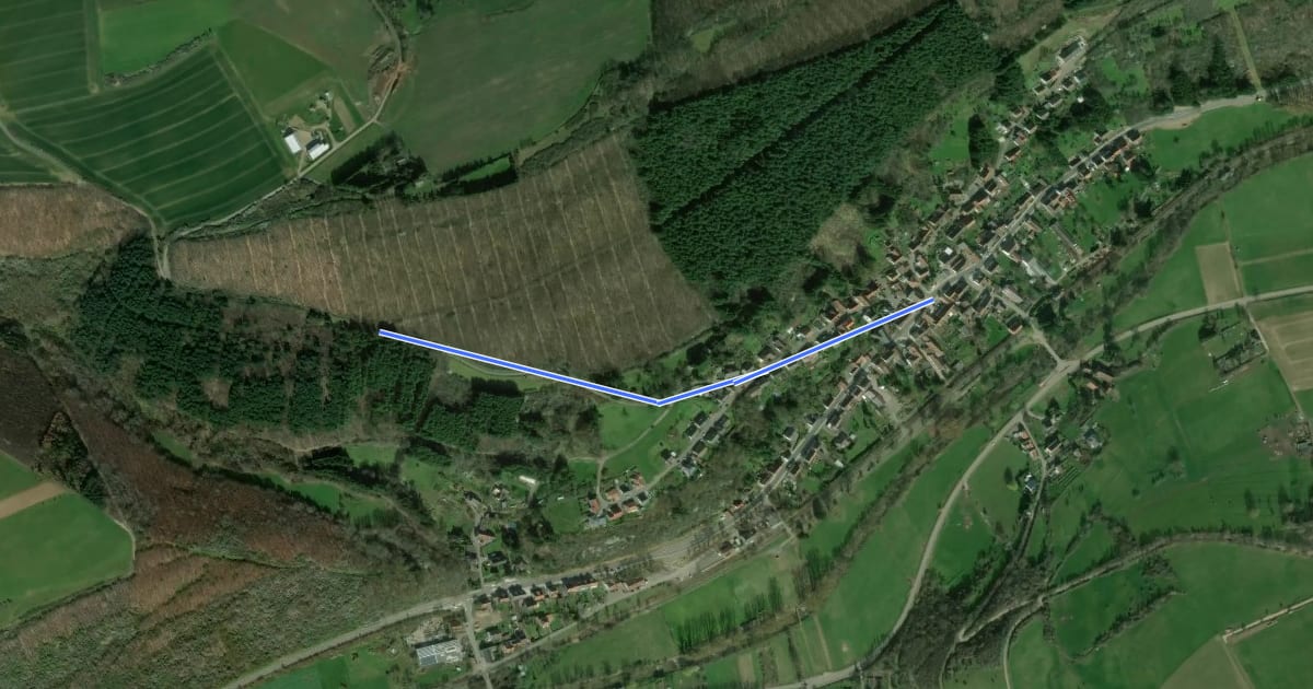 Маршрут Zuwegung Veldenz Wanderweg на спутниковом снимке