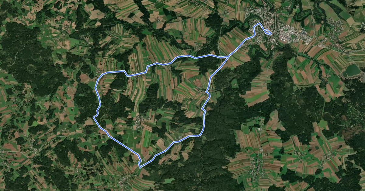 Маршрут Zwettl Radweg 4, orange на спутниковом снимке
